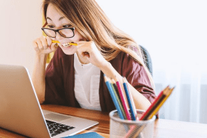 7 Easy ways to earn passive income for college students - 2022